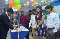 Yamini Bhaskar Launches 38th CELLBAY Mobile Store